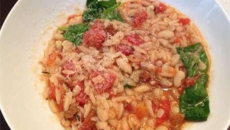 White Bean, Spinach, and Barley Stew