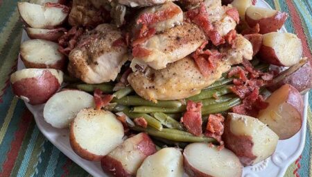 Slow Cooker Chicken Thighs, Green Beans, and Potatoes