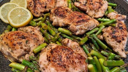 One-Pan Lemon Garlic Chicken and Asparagus