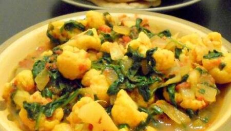 Spinach and Cauliflower Bhaji