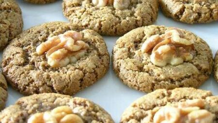 The Rebbetzin Chef’s Persian Walnut Cookies