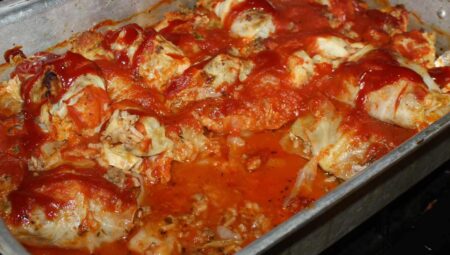 Golabki (Stuffed Cabbage Rolls)