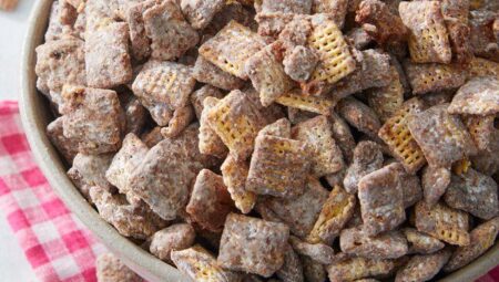 Chex Muddy Buddies