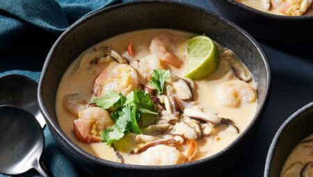 The Best Thai Coconut Soup