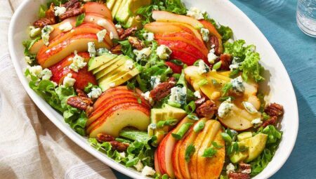 Roquefort Pear Salad