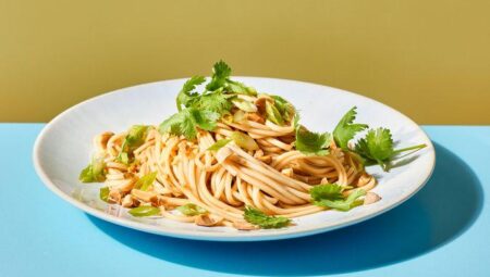 Chilled Lo Mein Noodles with Szechuan Peppercorns